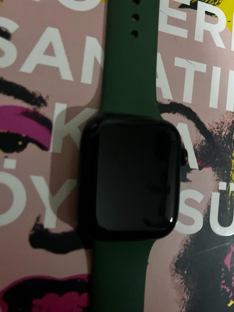 Apple Watch Series 7 - 3