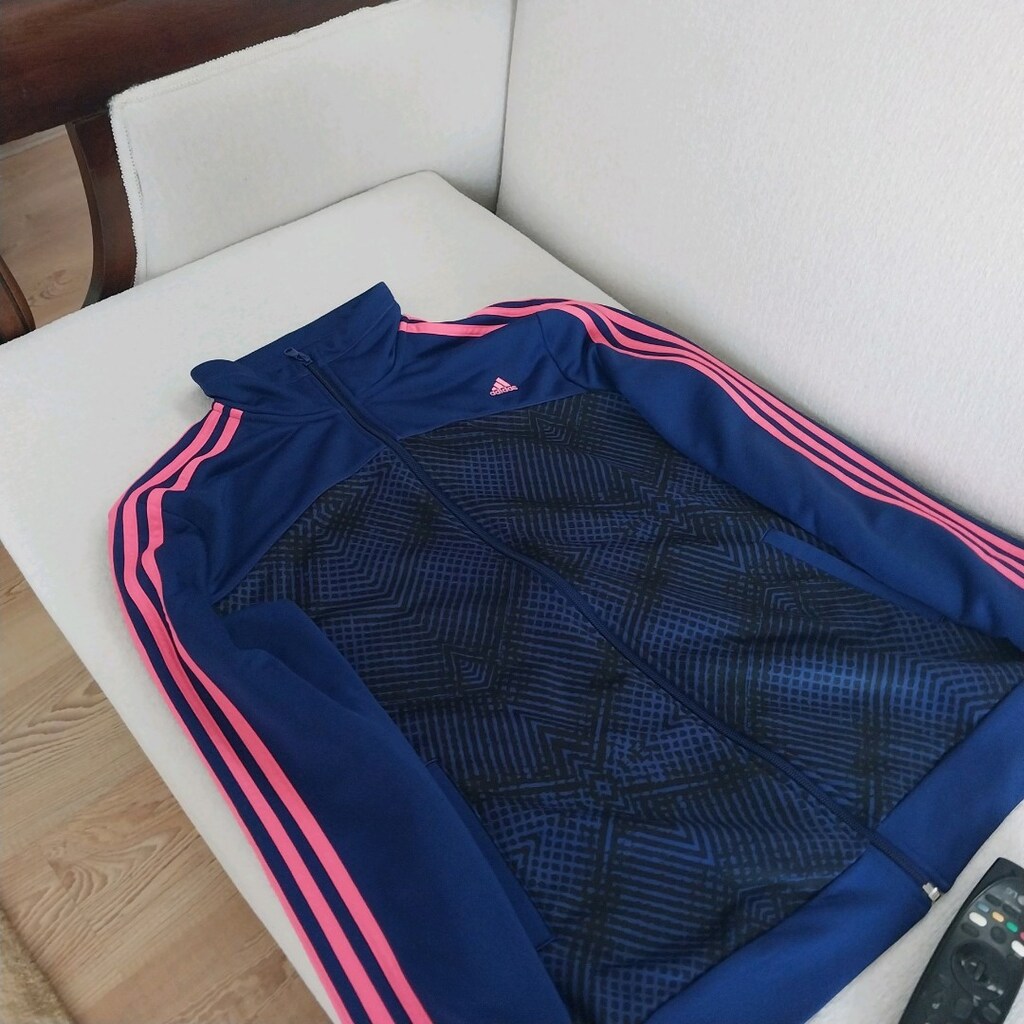 Adidas - 2