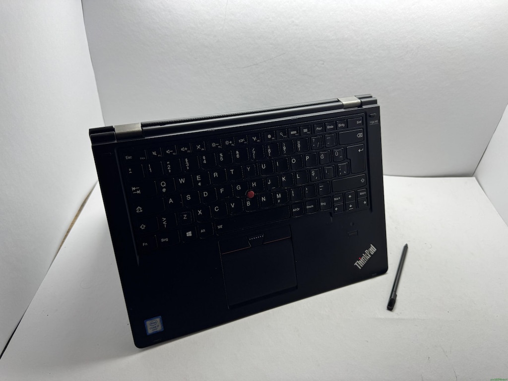 THİNKPAD YOGA İ7 6. NESİL 16 GB RAM 256 NVME DOKUNMATİK - 4