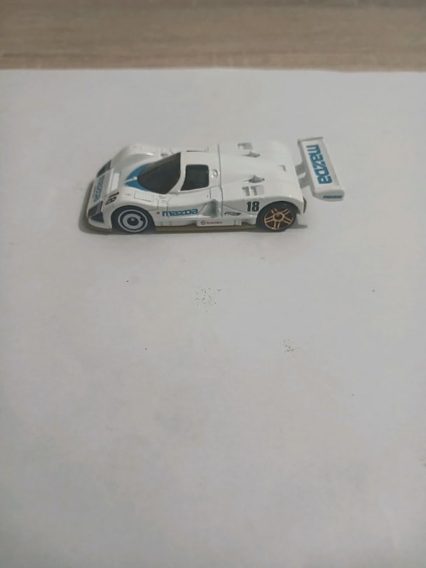 Hot Wheels Mazda 787B - 2