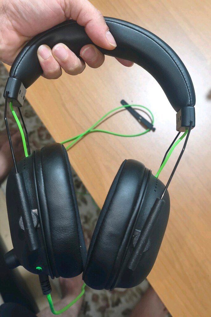 Razer black shark v2 Kablolu oyuncu kulaklığı - 2