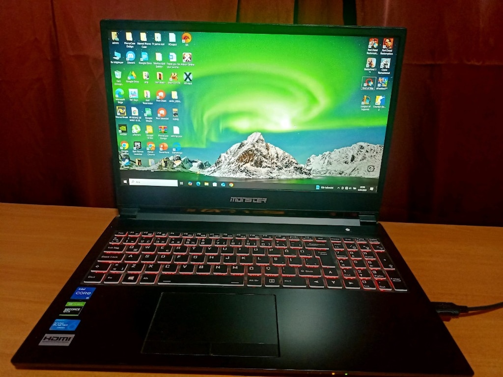 Bu güne özel fiyat!! Monster Abra A5 V17.1/ 3050 Ekran kartlı /1TB M2