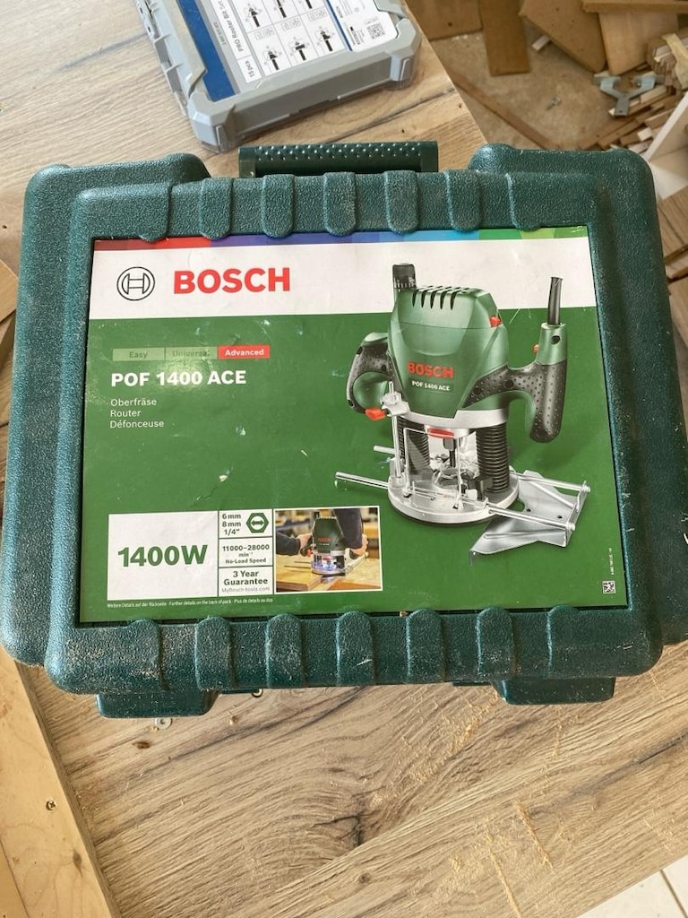 BOSCH POF 1400 ACE Freze + 15 Parça Profesyonel Uç Seti - 7