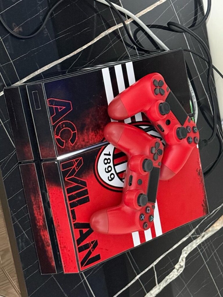 TEMİZ ORJİNAL PS4 ÇİFT KOL 1 TB - 5