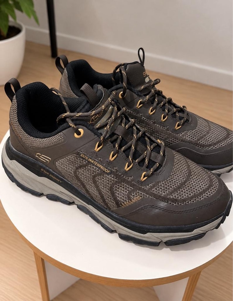 Skechers D'Lux Journey %100 Waterproof 42.5