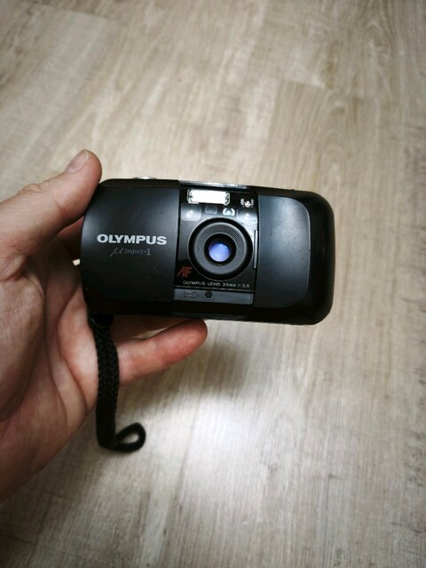 Olympus MJU 1 35MM 3.5 TOKYO JAPON