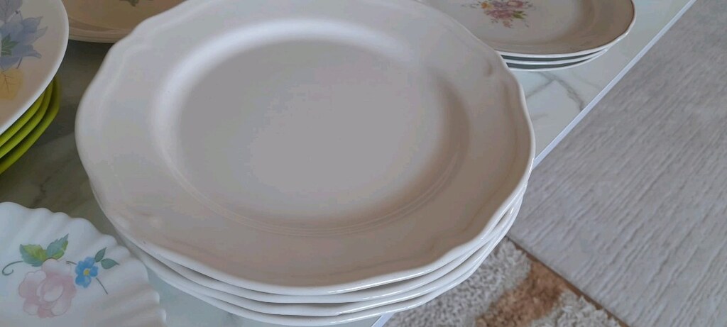 MUHTELİF PORSELEN TABAKLAR - 2