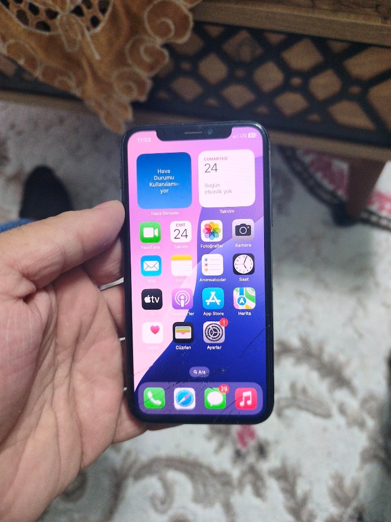 iPhone XS 256 GB Türkiye cihazı sadece dış camı çatlak Face çalışmıyor - 2