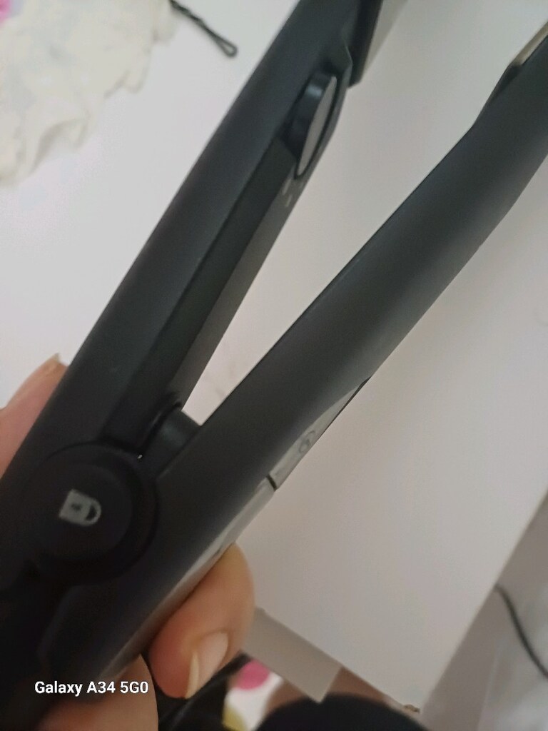 ACİL SATILIK!!Lutfen ciddi alıcılar!Remington saç düzleştirici - 3