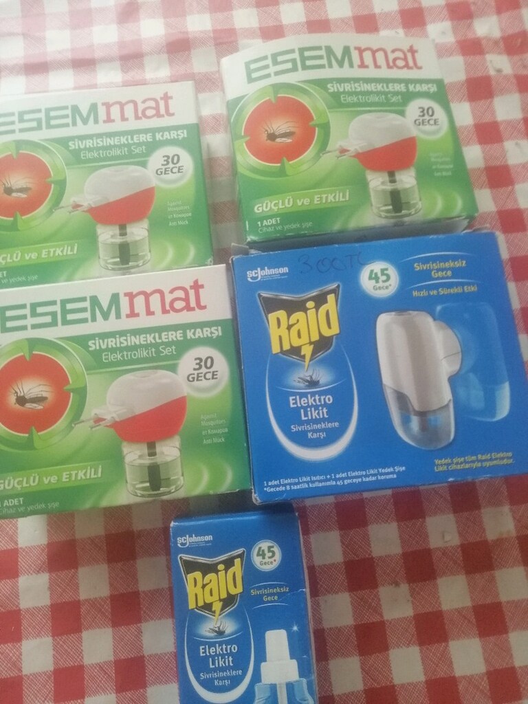 Sinek ilacı. Makinası. Tanesi 50tl. - 10