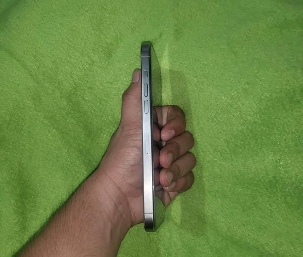 İLK SAHİBİNDEN İPhone 15 PRO MAX - 5