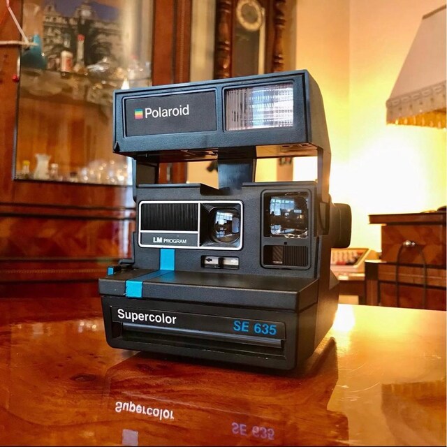 Polaroid Supercolor Special Edition 635