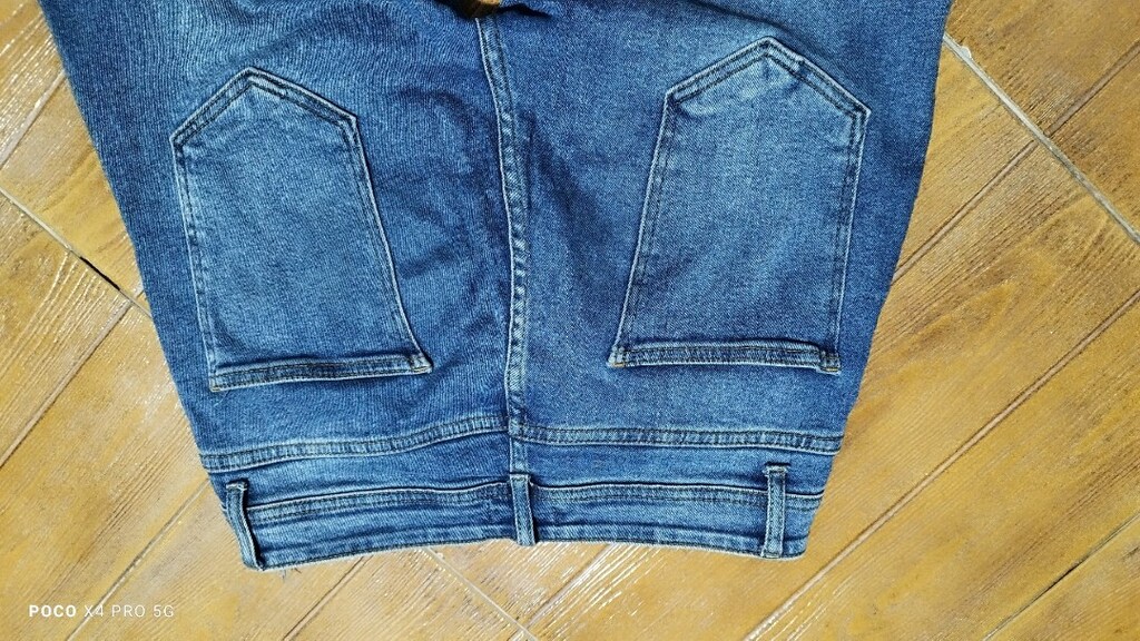 #Zara likralı  jeans pantolon.Eni çekilince 46 Boyu 99 Paça 14??? - 4