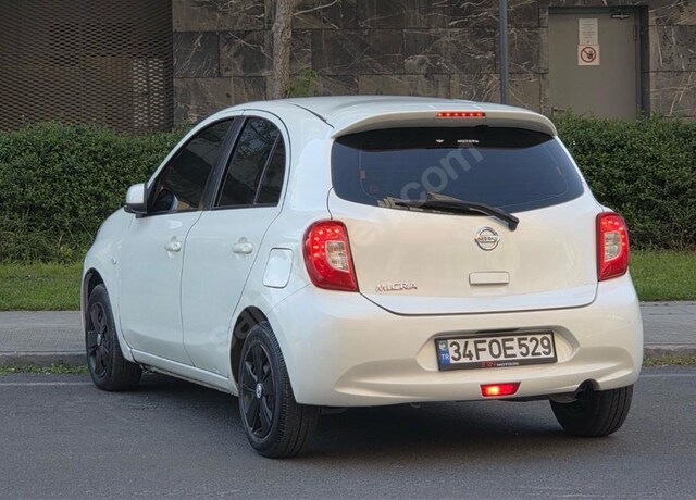 Nissan MICRA