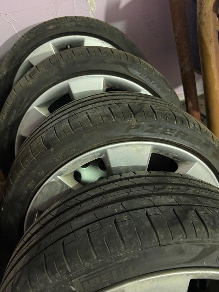 Audi sportline Jant lastik 215/40/18 5x112 - 2