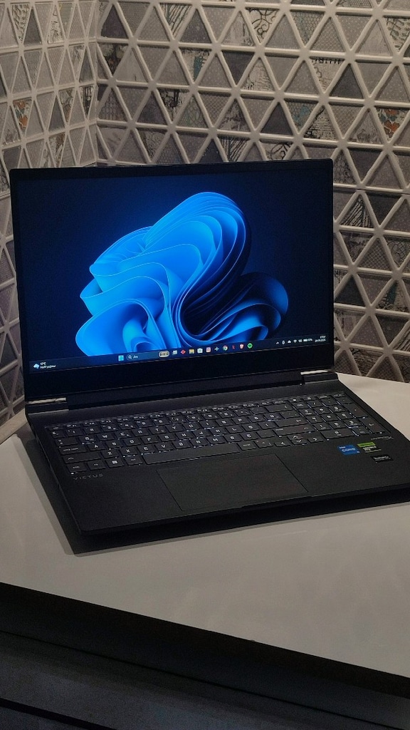 HP Victus 16 - 3