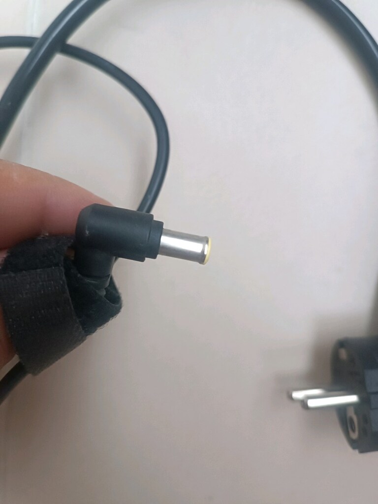laptop adaptörü - 4