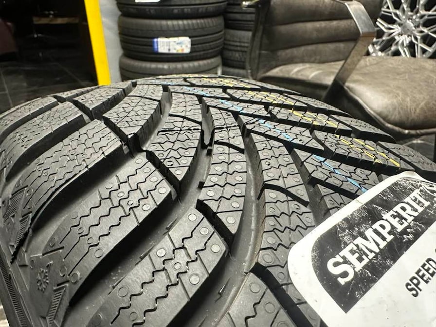 275/45R20 110V XL SEMPERİT SPEEDGRİP-5 KIŞ KAMPANYA ÜRETİM:2026 - 2