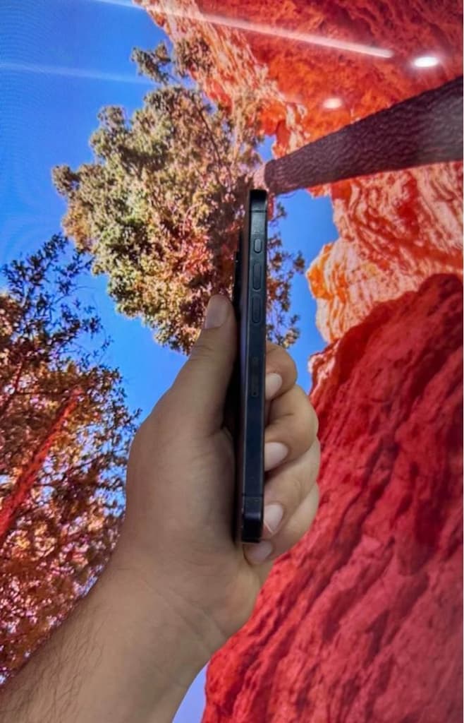 İPHONE 15 PRO 128 GB DEĞİŞENSİZ YD - 3