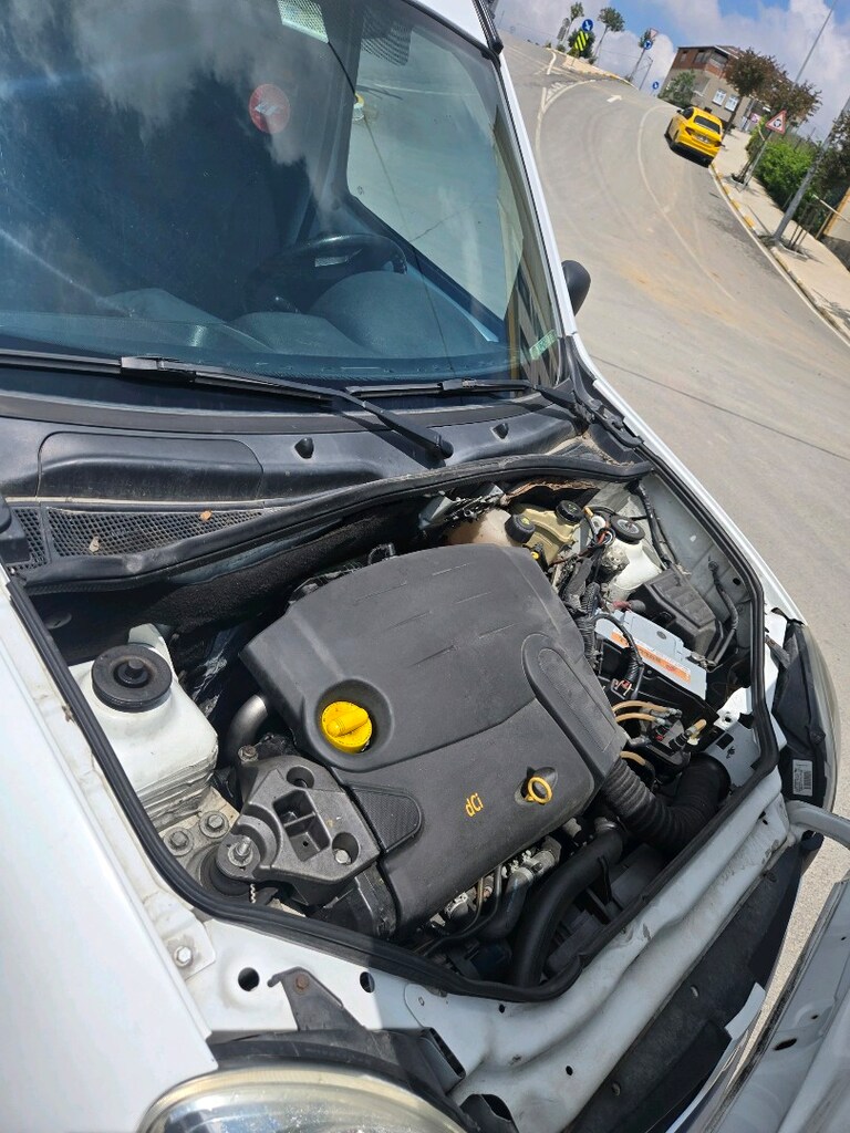 2010 KANGO 1.5 DİZEL MOTOR MEKANİK SIFIR 2+2KOLTUKLU CAMLI - 13