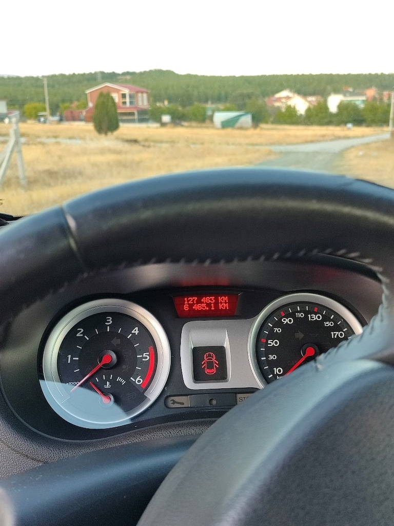 Bayandan Temiz Clio - 17