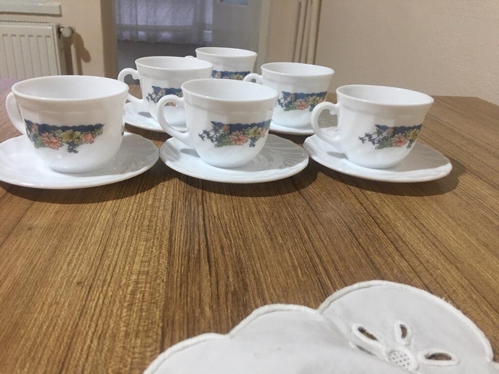 6 Kişilik Nescafe fincan takımı - 2