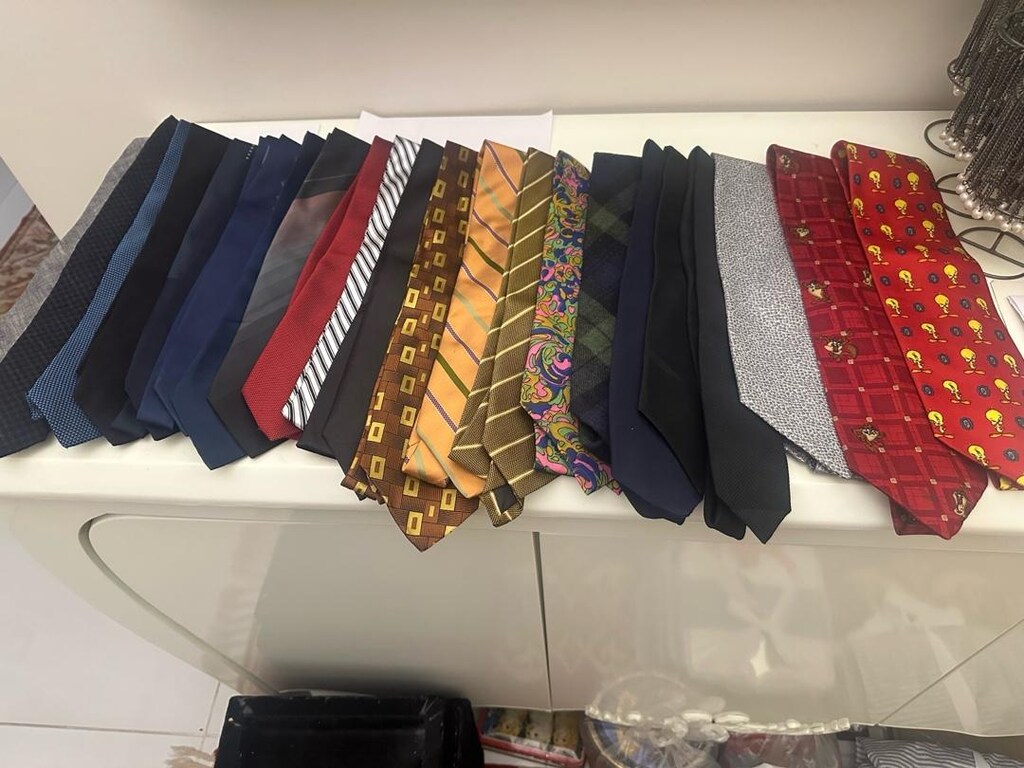 Erkek kravat lar 23 adet tanesi 175 ₺ - 10