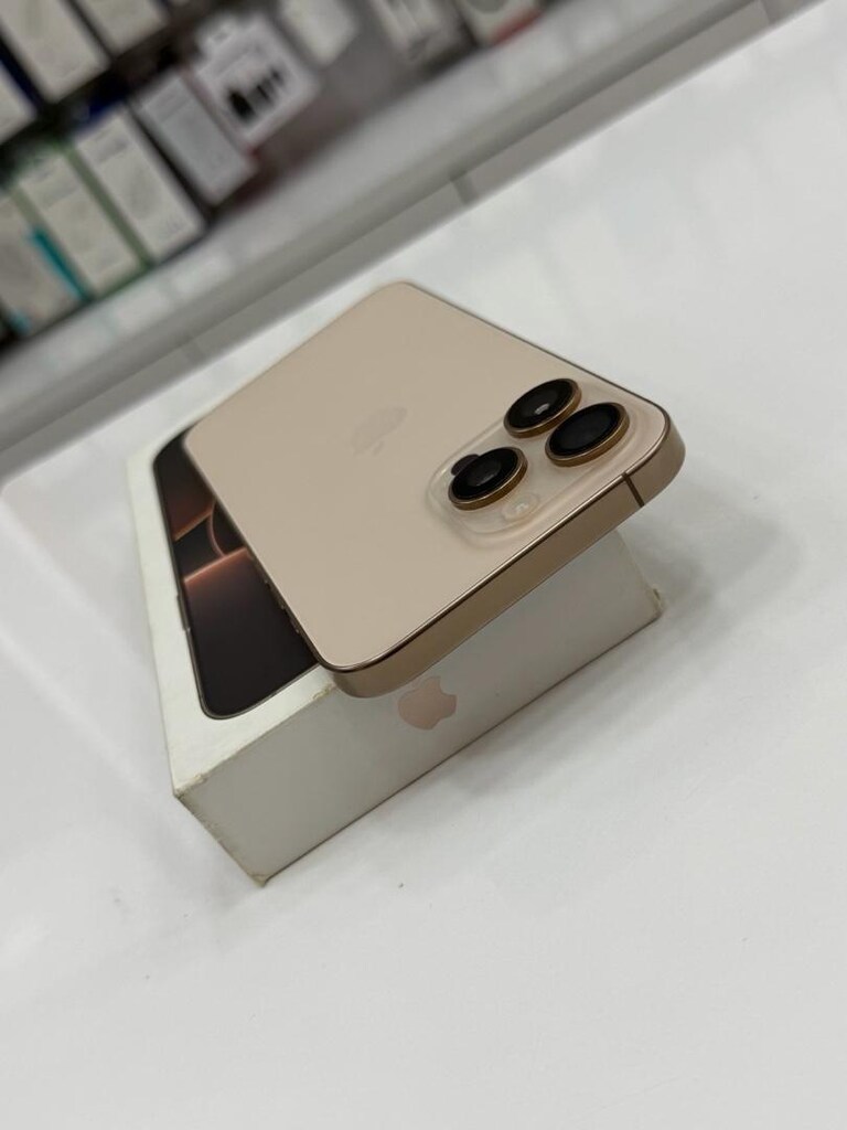 İphone 16 Pro Max 256 Gb - 5