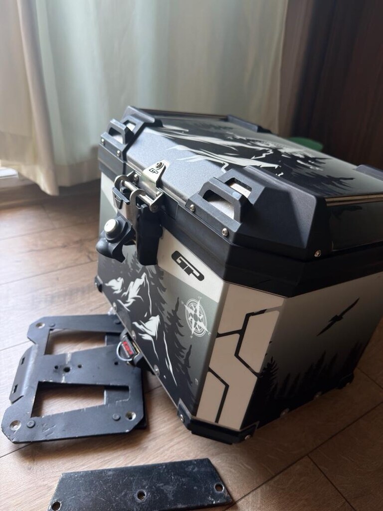 GP KOMPOZİT 37 lt Desenli Aliminyum Motorsiklet Çantası(Topcase) - 3