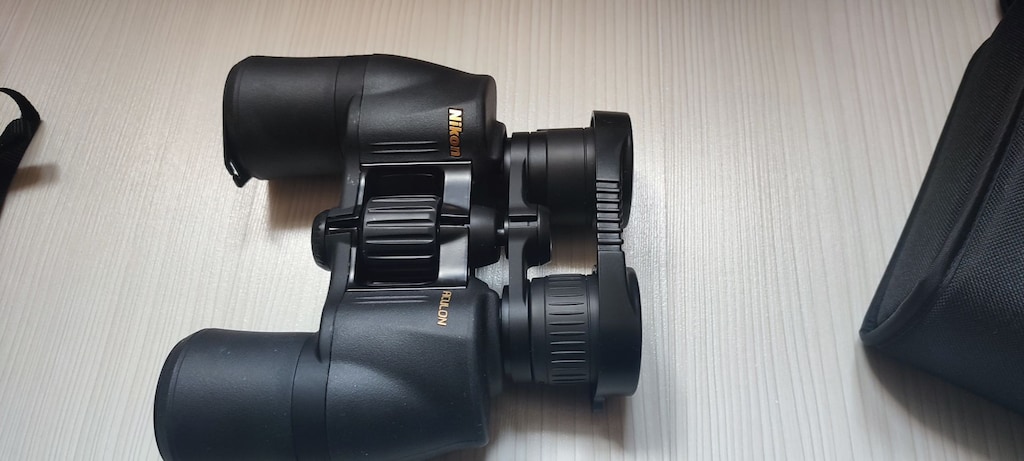 Nikon Aculon A211 8-18X42 Dürbün - 10