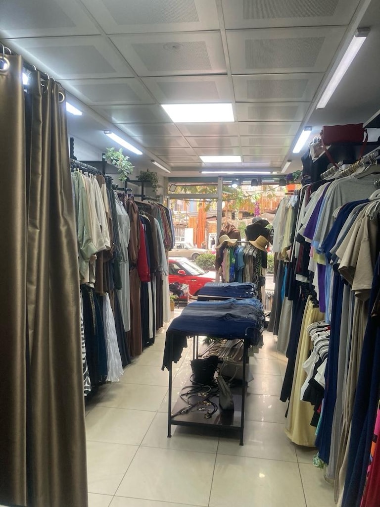 Zararına Toptan Kadın Giyim Butik Mağaza Ürünleri - 13