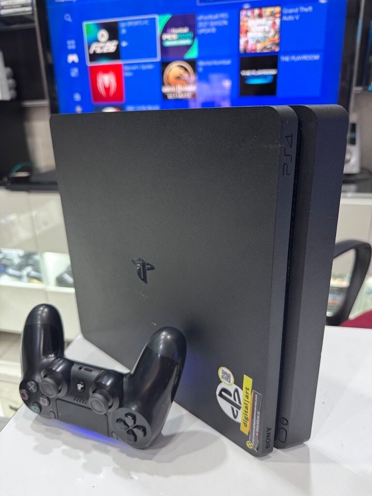 PS4 SLIM + PES21 GUNCEL KADRO + FC26 + GTA ++ OYUNLU PLAYSTATION - 2