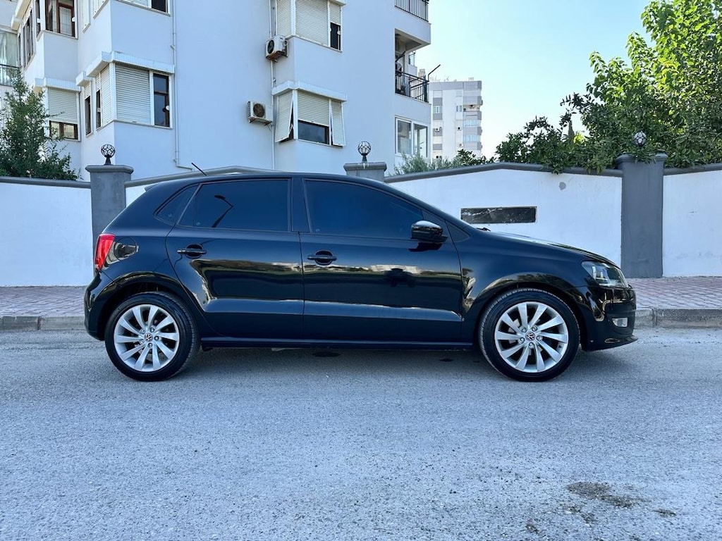 BU TEMİZLİKTE YOK! | Volkswagen Polo 1.4 Comfortline - 4