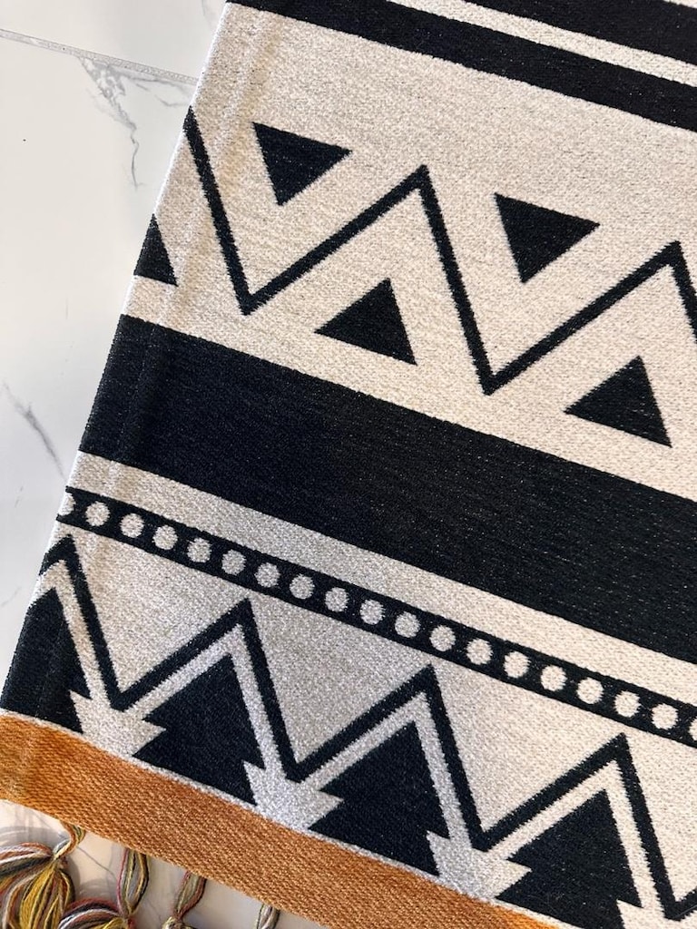 Etnik Desenli Kilim - 3