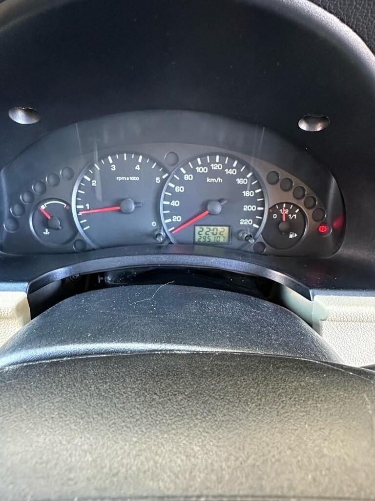 2009 model Ford Connek Aile aracı - 8