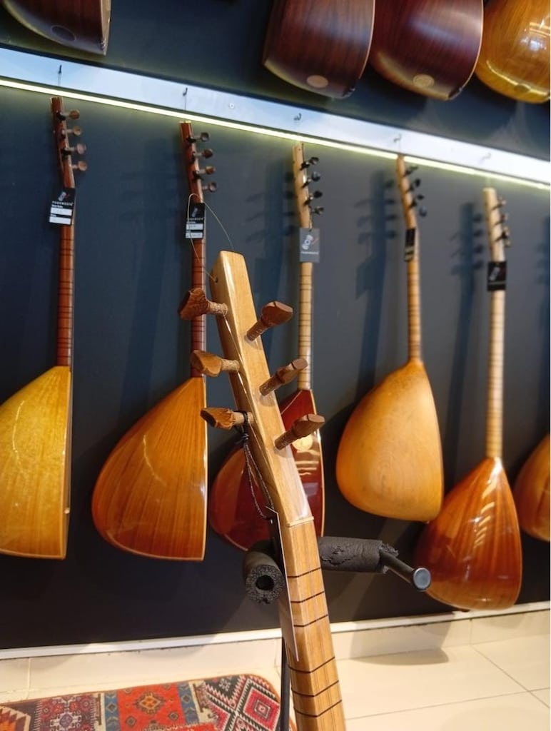 bağlama saz cüra - 2