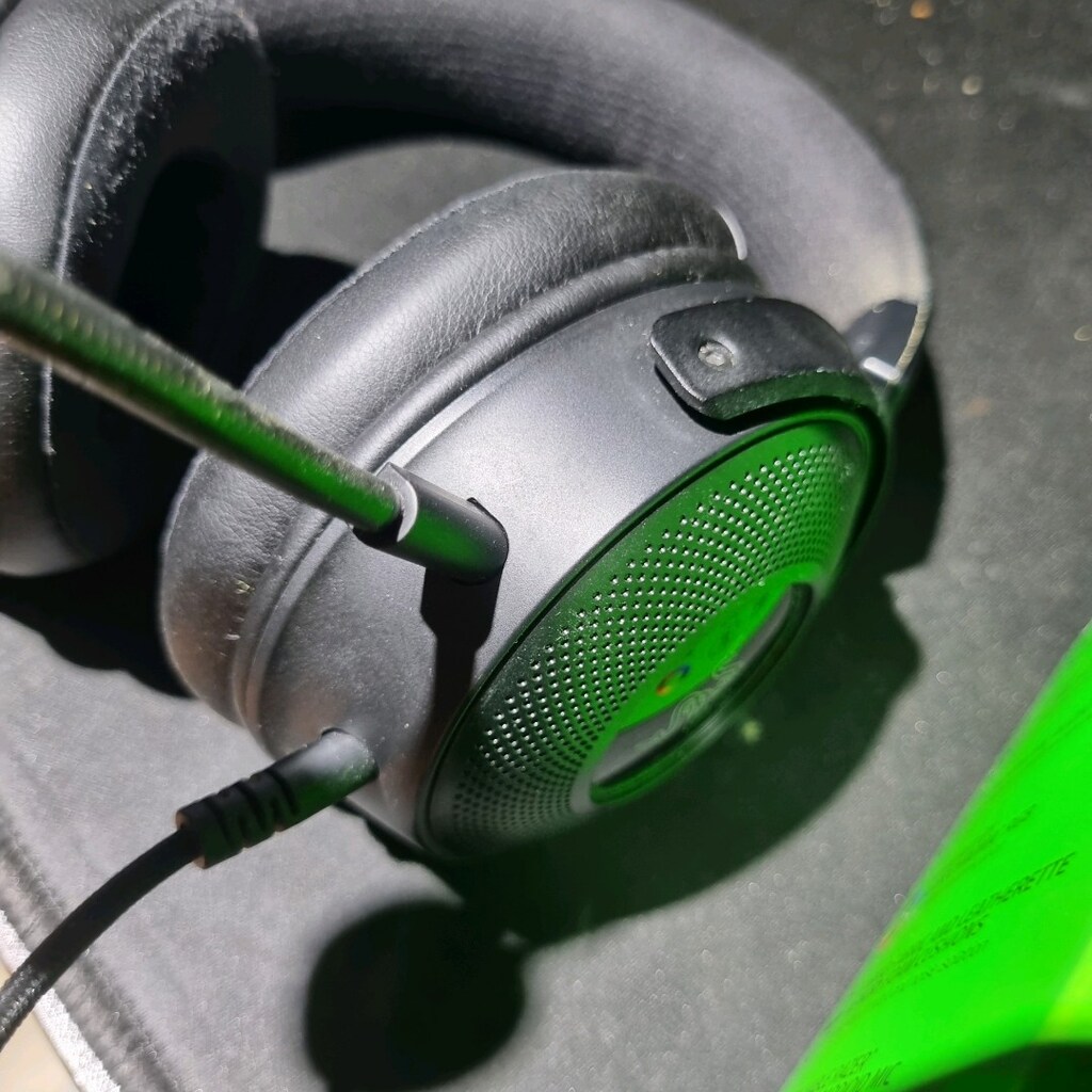RAZER KRAKEN V3 (TİTREŞİMSİZ) - 6
