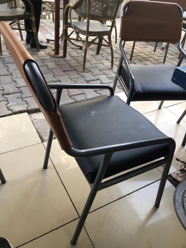 sandalye 10 adet.Adet fiyatı 600₺ 6000₺toplam. - 3