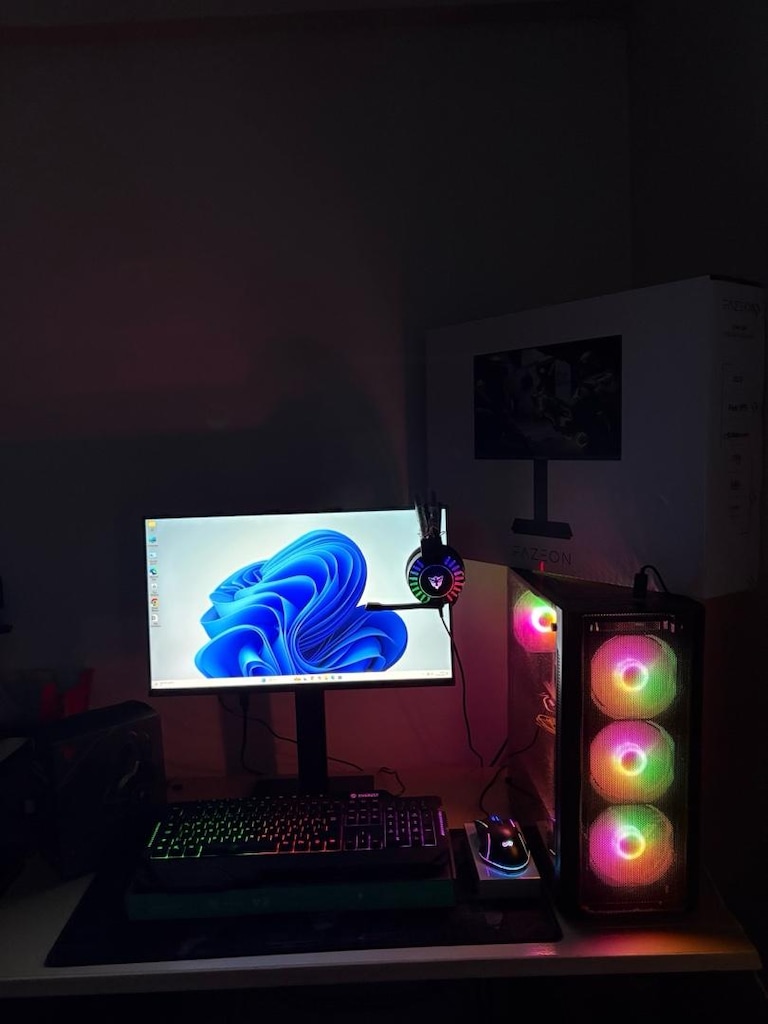 TERTEMİZ 165HZ MONİTÖRLÜ RX5600XT EKRAN KART,16GB RAM'Lİ RYZEN 5 - 8