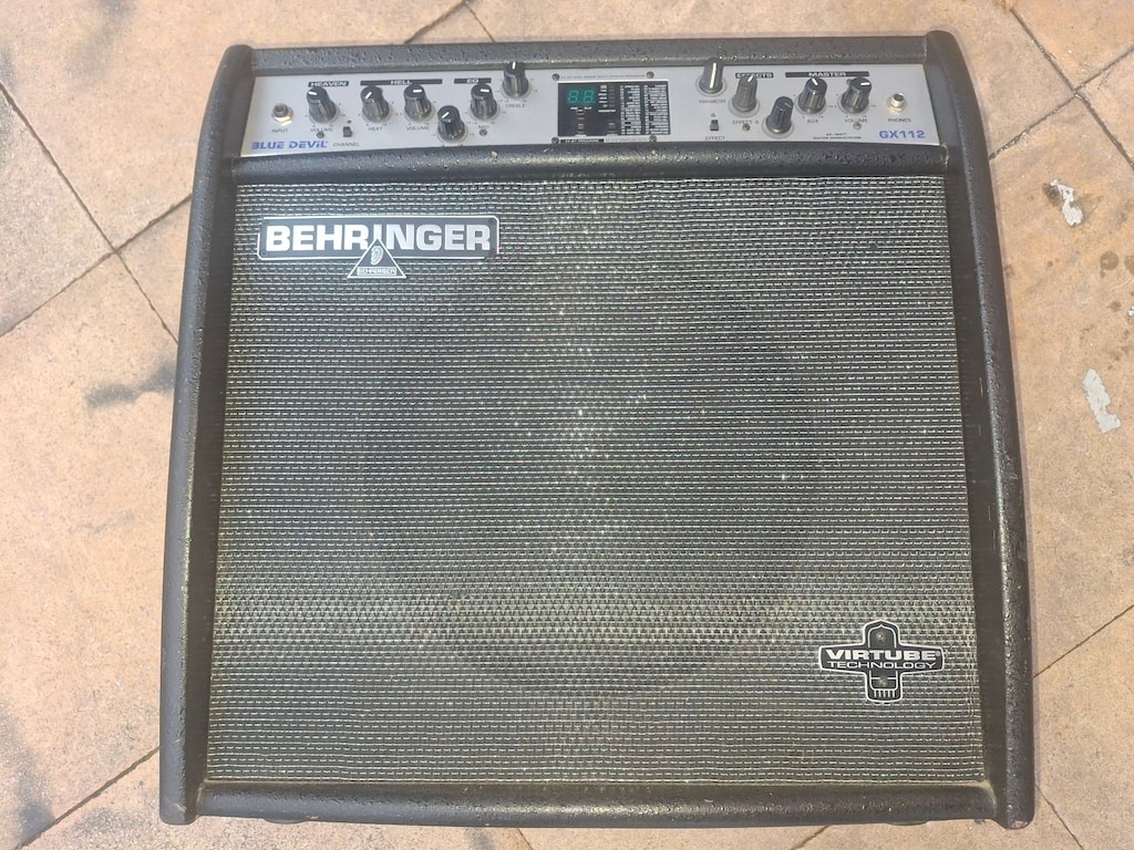 Behringer Blue Devil GX112 60 W Amfi - 20000 TL - 8