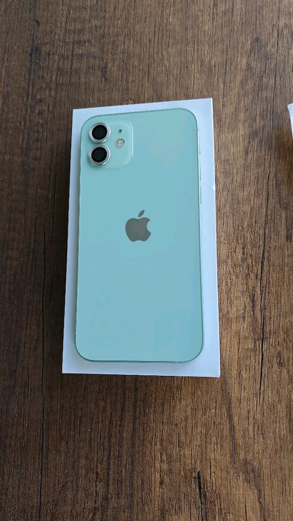 iPhone 12 64 GB - 3