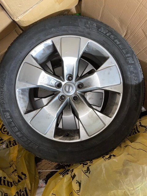 volvo orjinal xc40 jant lastik