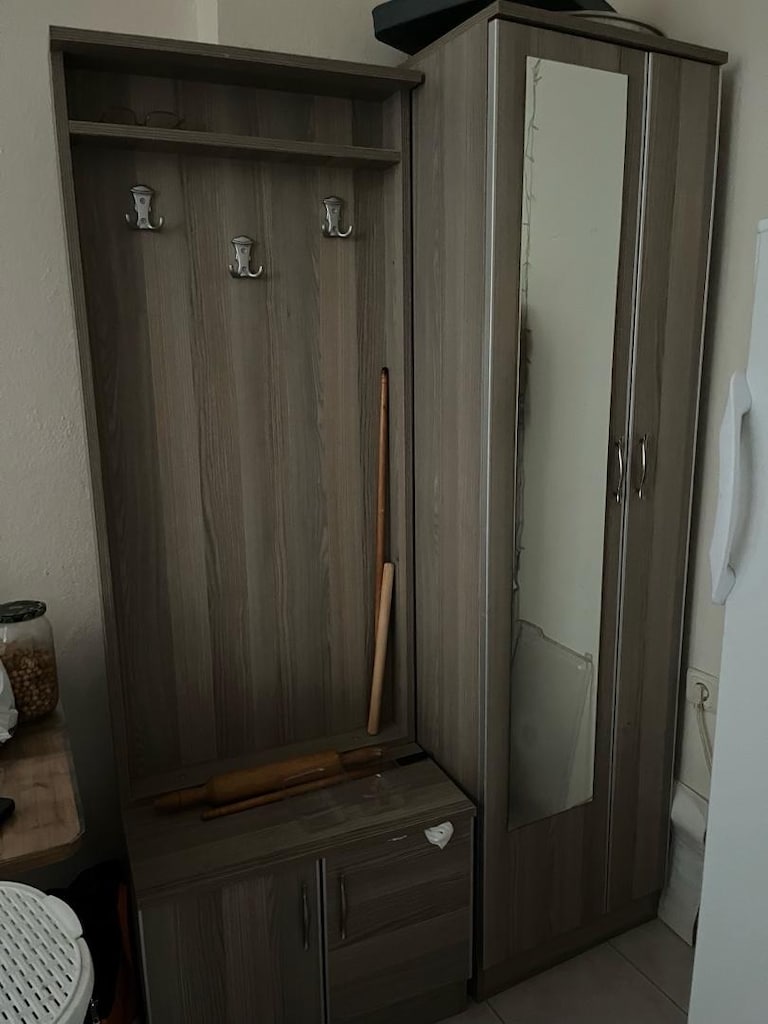 az kullanılmış temiz Vestiyer - 3