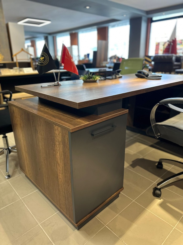 KLAS OFİS ÜSKÜDAR 180x80 cm BAROK CEVİZ MÜDÜR MASASI TAKIMI - 6