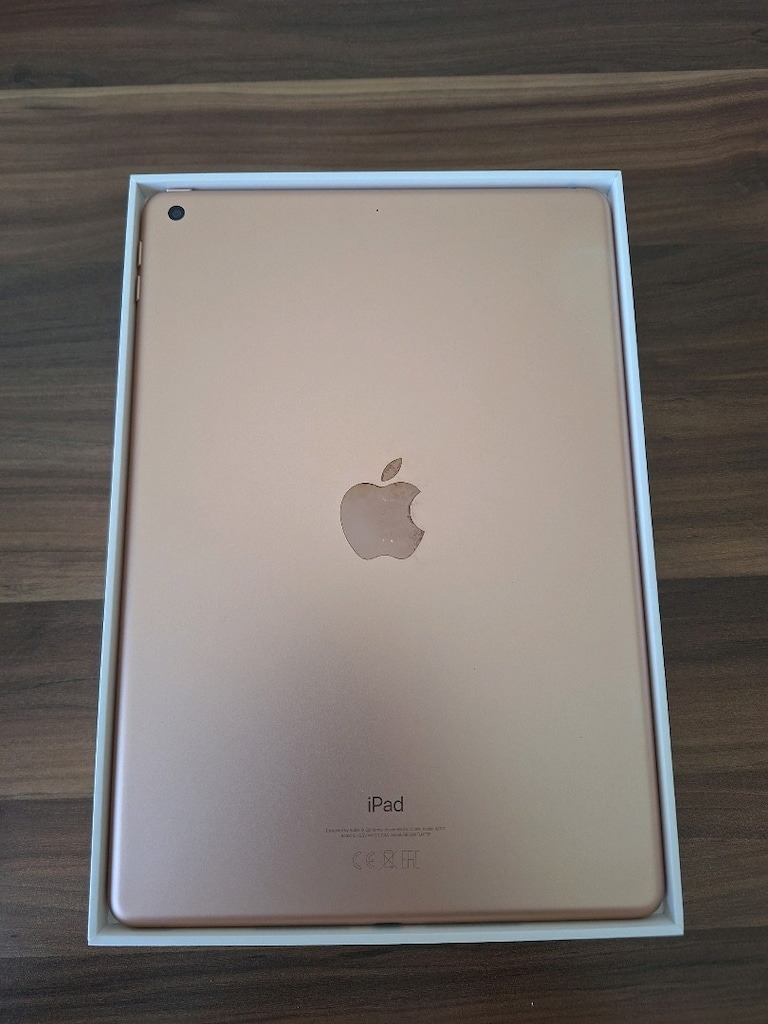Temiz iPad 7. Nesil 32 GB Rose Gold - 6
