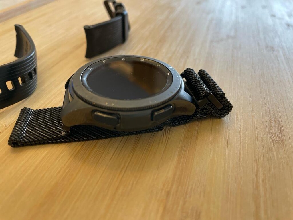 Samsung Galaxy Watch 42mm (SM-R810) — Siyah | Kutulu + Manyetik Ayarla - 3