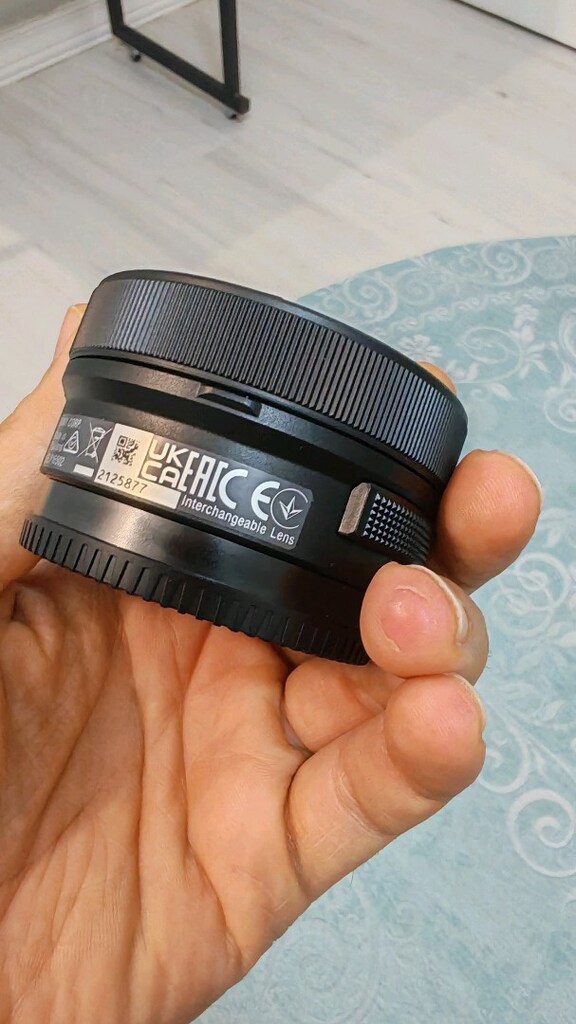 Sony E PZ 16-50mm f/3.5-5.6 OSS II SIFIR - 2