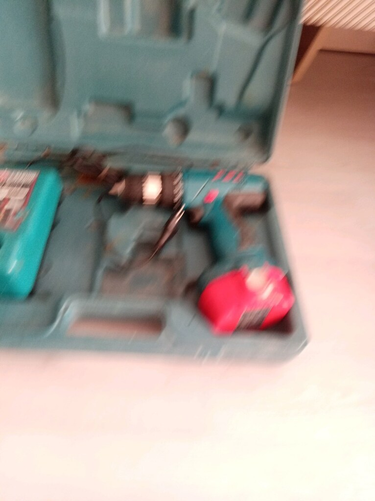 feel şarjlı matkap Makita şarj ve 1 pili kutusuyla beraber - 4