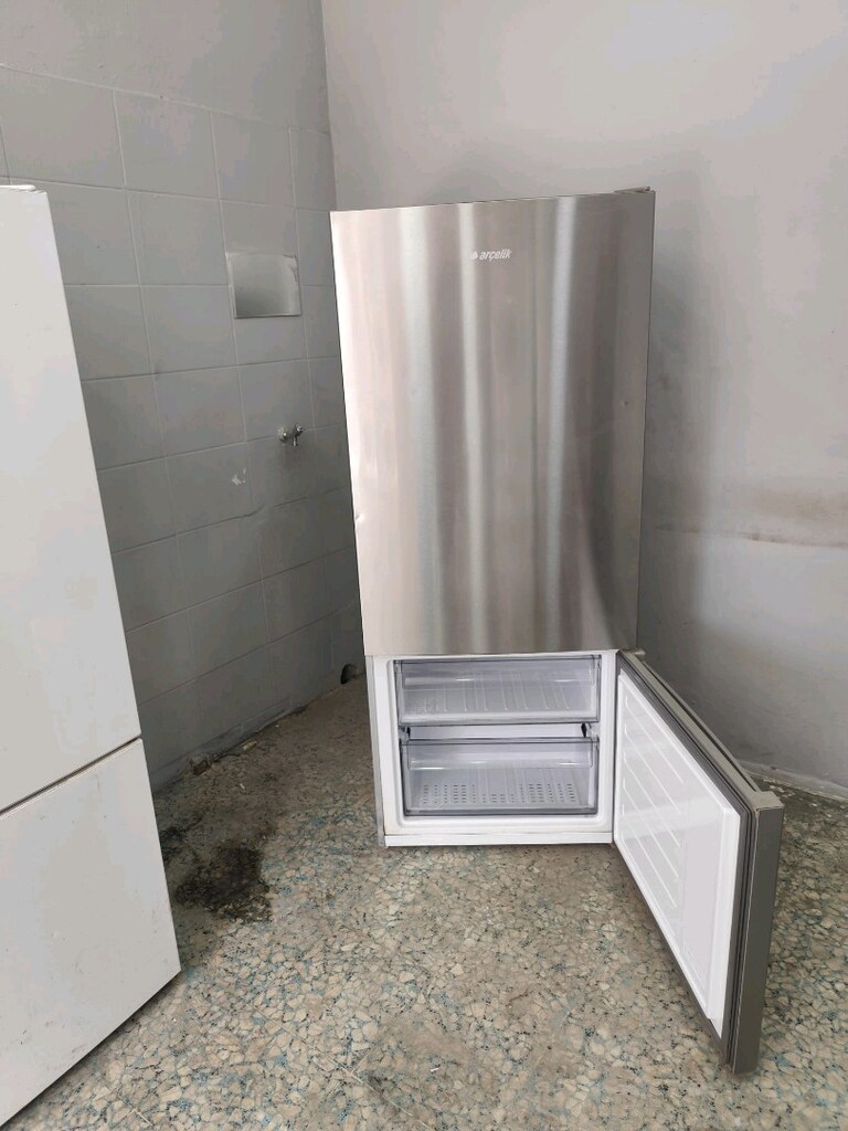 ARÇELİK İNOX ALTTAN DİFRİZLİ BUZDOLABI YENİ MODEL SORUNSUZ ÇALIŞAN - 4