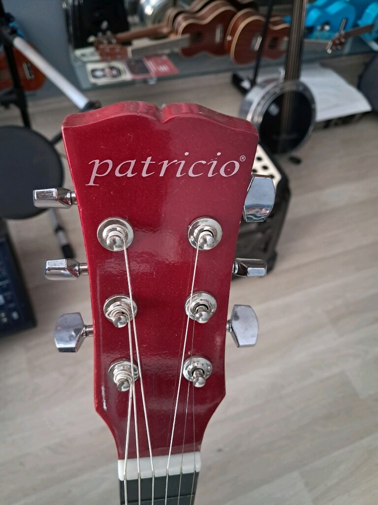 gitar akustik - 11